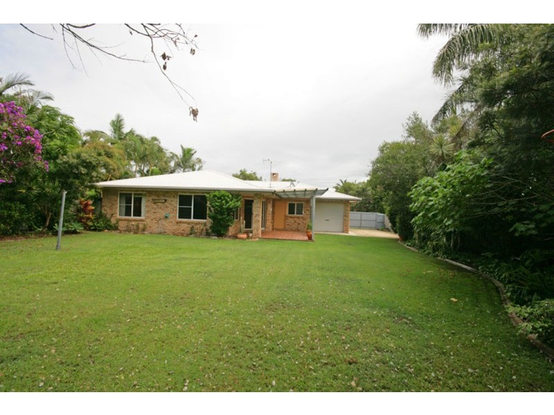 9 Edward Avenue, Pottsville NSW 2489