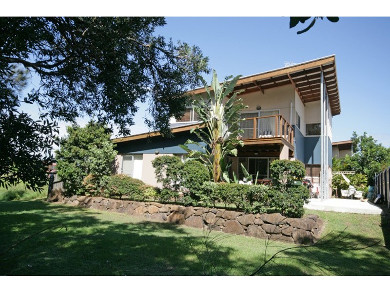 2/31 Overall Drive, Pottsville NSW 2489