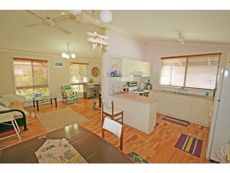 81 Pottsville North Holliday Village, Pottsville NSW 2489