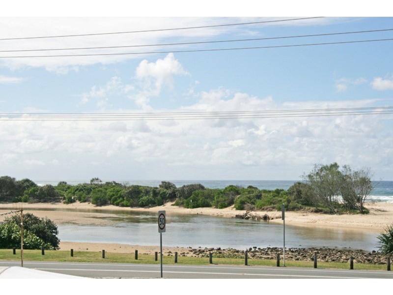 12 Young Street, Hastings Point NSW 2489
