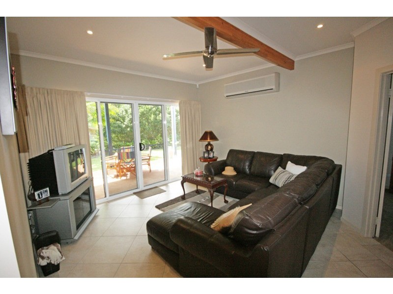 25 Muskheart Circuit, Pottsville NSW 2489