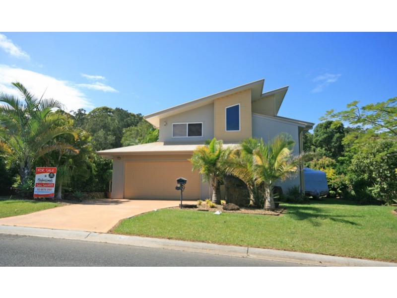 25 Muskheart Circuit, Pottsville NSW 2489