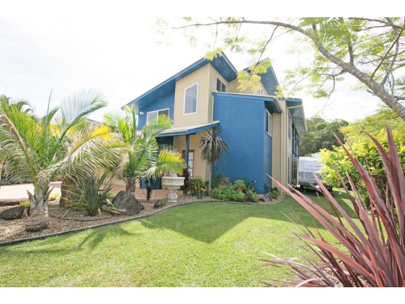 25 Muskheart Circuit, Pottsville NSW 2489