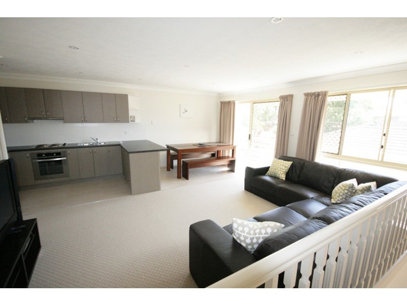 2/18 Coast Road, Pottsville NSW 2489