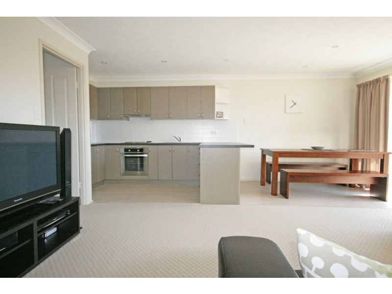 2/18 Coast Road, Pottsville NSW 2489