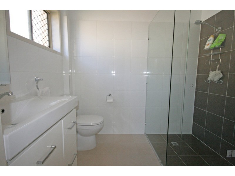 2/18 Coast Road, Pottsville NSW 2489