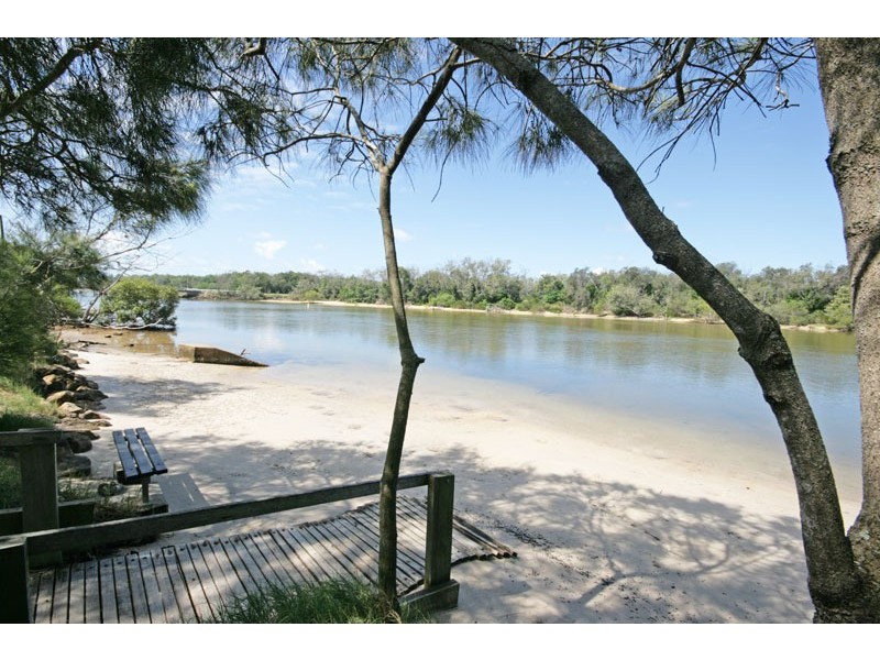 9/2-4 Overall Drive, Pottsville NSW 2489