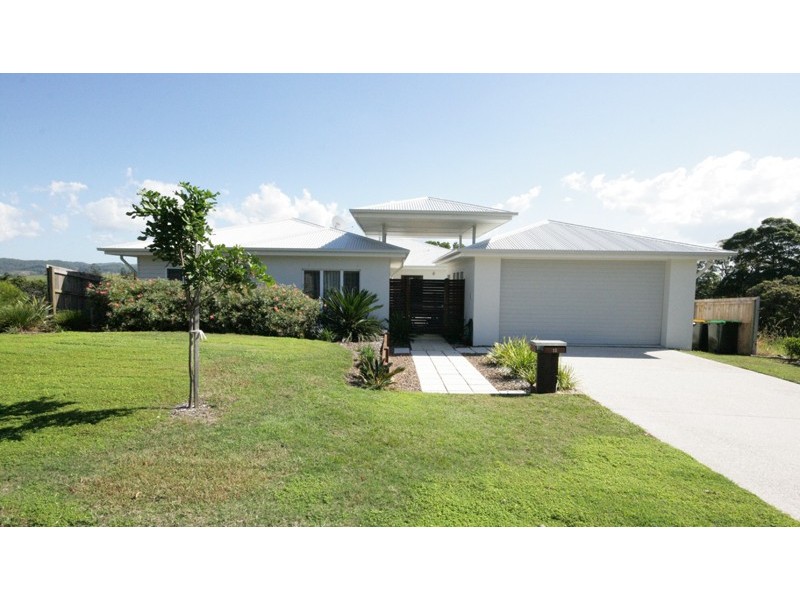 12 Euodia Avenue, Pottsville NSW 2489