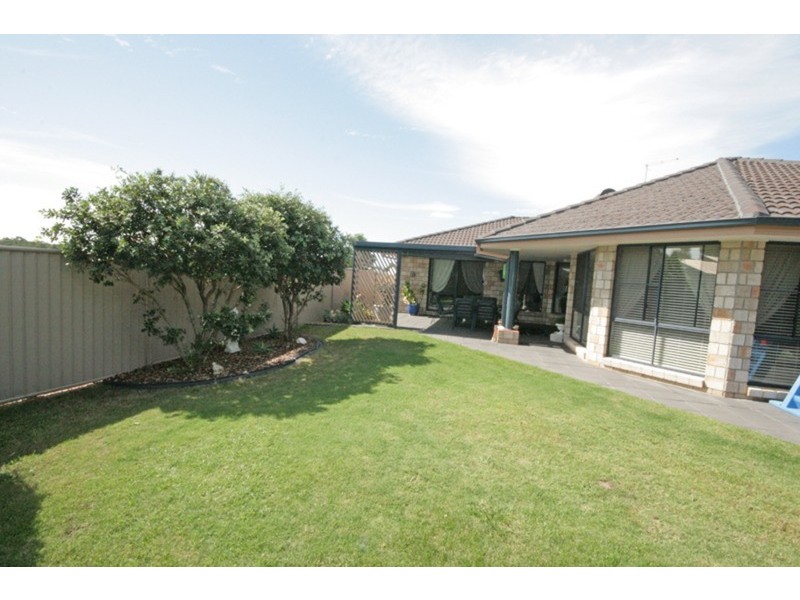 6 Nowra Street, Pottsville NSW 2489