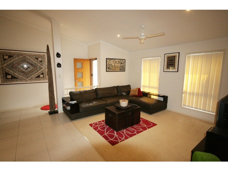 2/39 Mylestom Circle, Pottsville NSW 2489