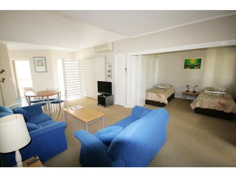 18/2 Creek Street, Hastings Point NSW 2489