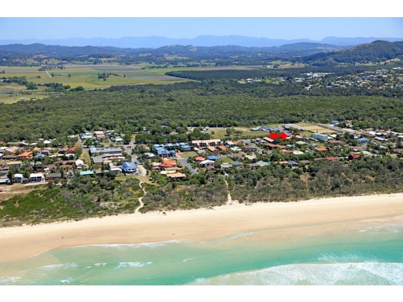 2/56 Coast Road, Pottsville NSW 2489