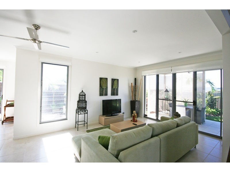 2/44 Newcastle Street, Pottsville NSW 2489