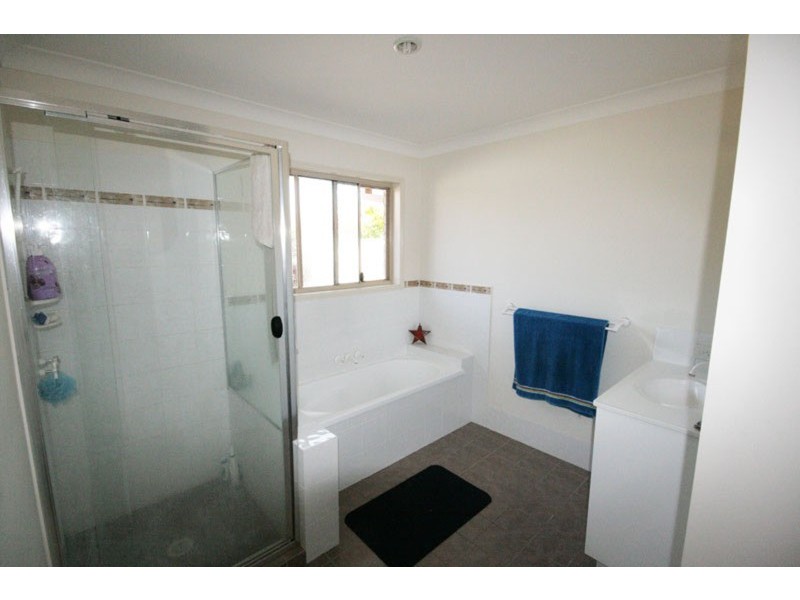 1/5 Tathra Street, Pottsville NSW 2489