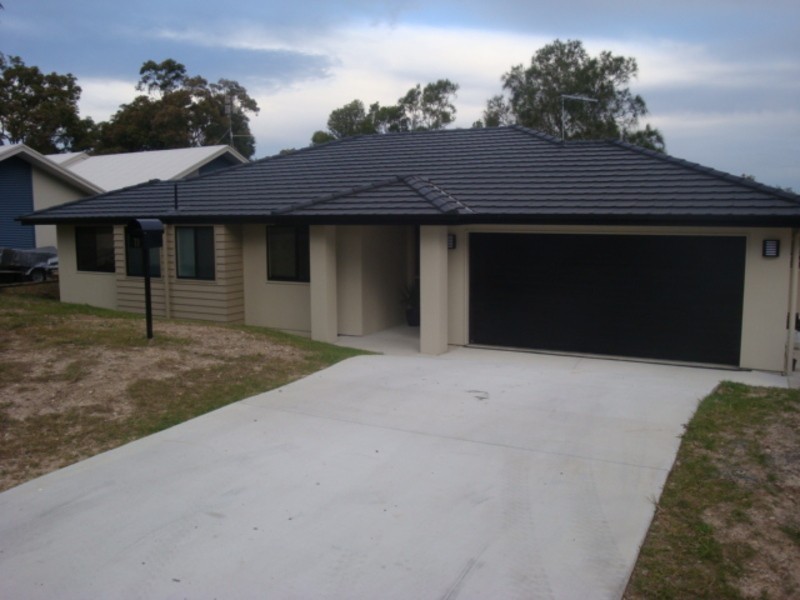 11 Hovea Drive, Pottsville NSW 2489