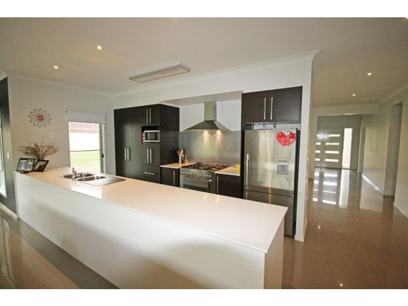 70 Sassafras Street, Pottsville NSW 2489