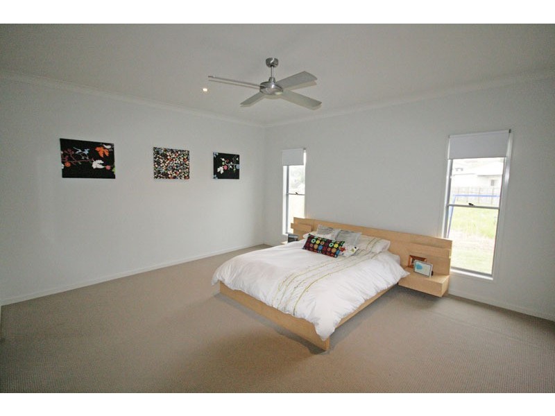 70 Sassafras Street, Pottsville NSW 2489