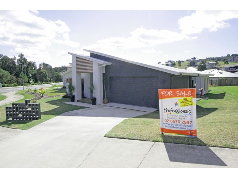 70 Sassafras Street, Pottsville NSW 2489