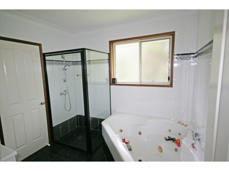 233 Round Mountain Road, Round Mountain NSW 2484