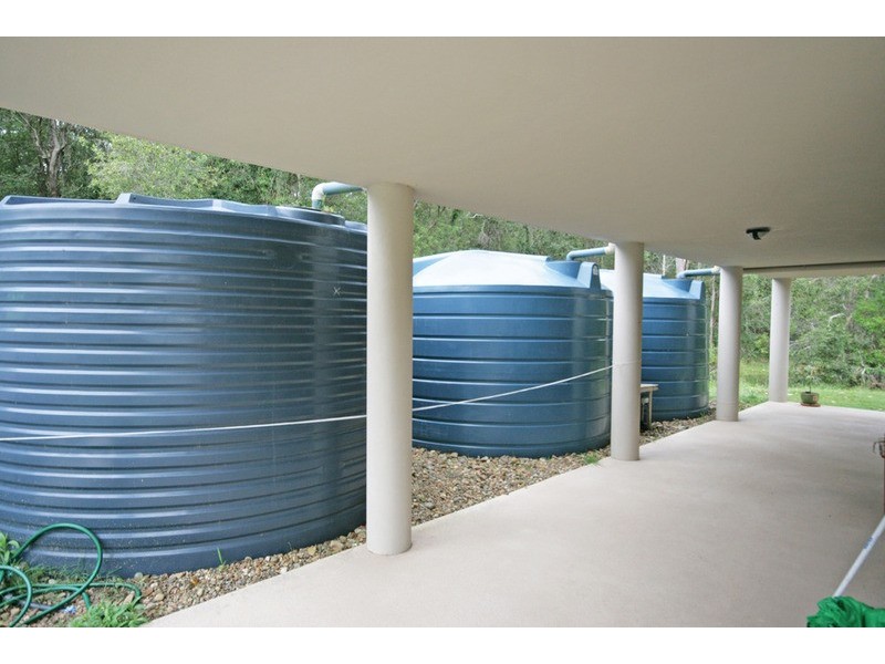 233 Round Mountain Road, Round Mountain NSW 2484