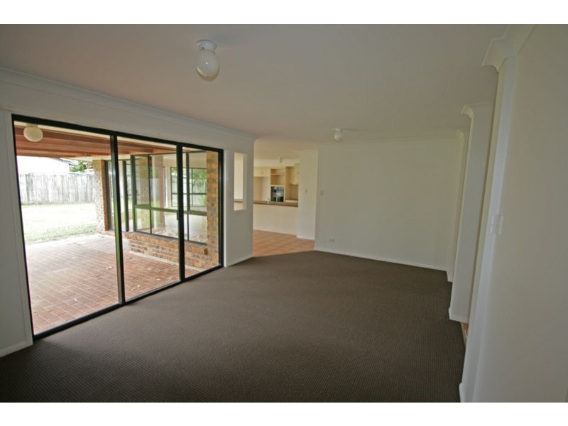 11 Paula Court, Pottsville NSW 2489