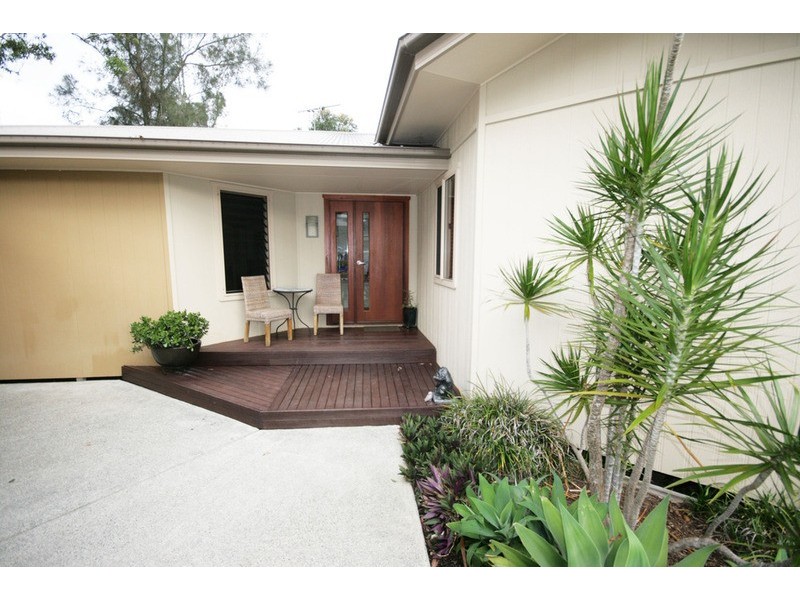 5 Hibbertia Court, Pottsville NSW 2489