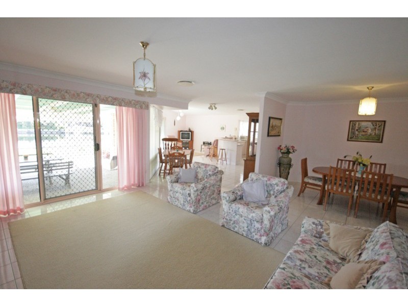 19 Edinburgh Court, Pottsville NSW 2489