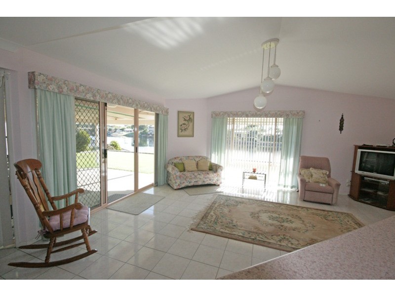 19 Edinburgh Court, Pottsville NSW 2489