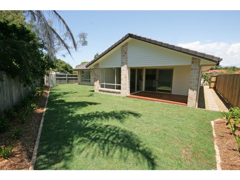 2/16 McKenzie Avenue, Pottsville NSW 2489