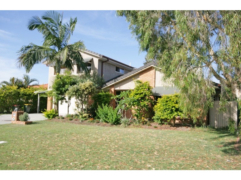 41 Buckingham Drive, Pottsville NSW 2489