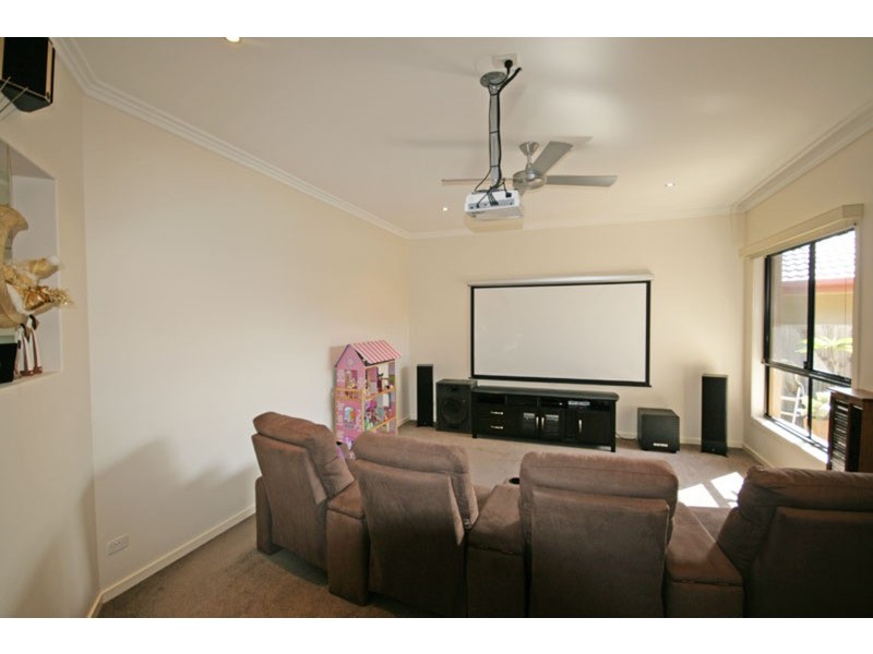 2 Benaud Place, Pottsville NSW 2489