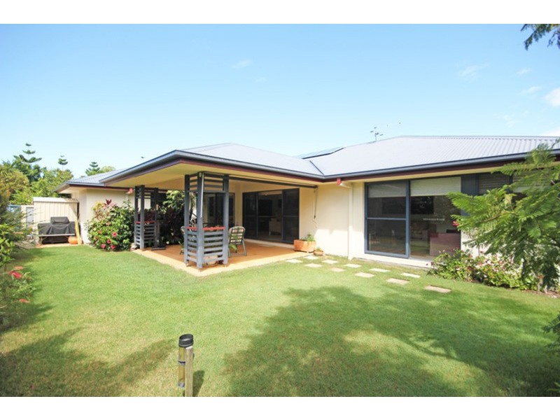 34 Mylestom Circle, Pottsville NSW 2489