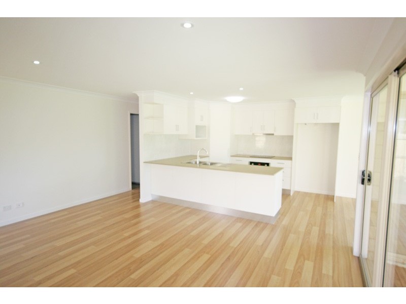 2/18 McKenzie Avenue, Pottsville NSW 2489