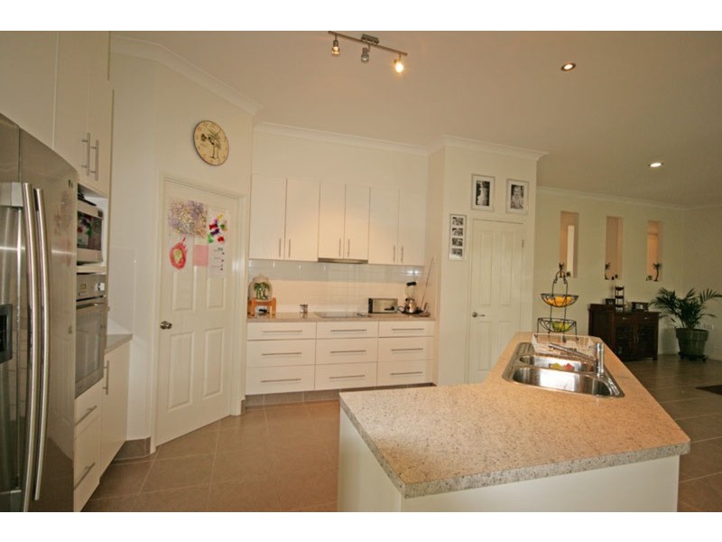 61 Sassafras Street, Pottsville NSW 2489