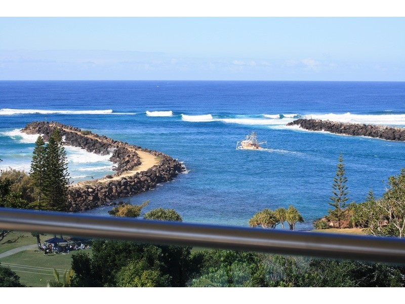 3/13 Eden Street, Coolangatta QLD 4225