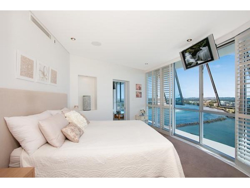 3/13 Eden Street, Coolangatta QLD 4225