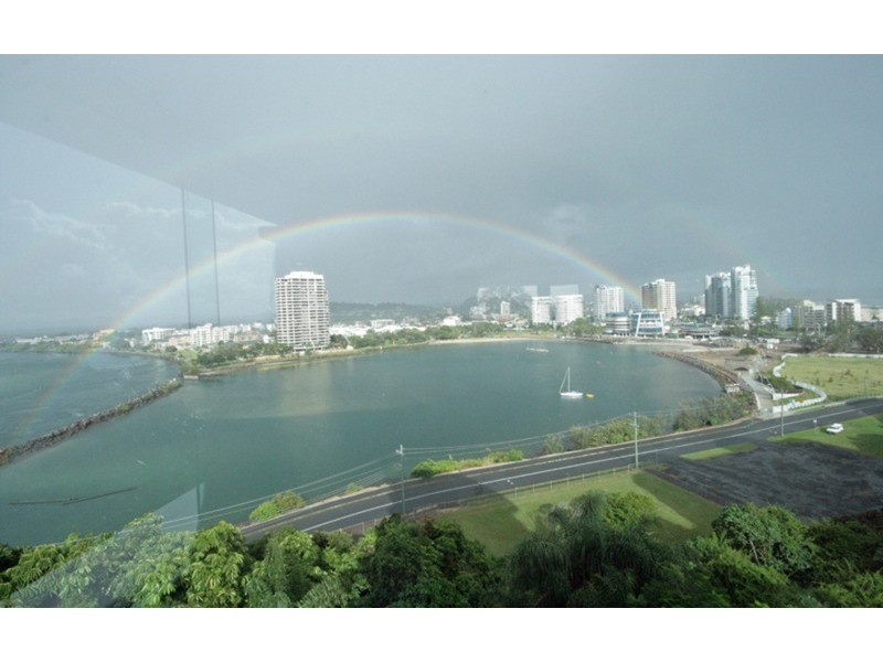 3/13 Eden Street, Coolangatta QLD 4225