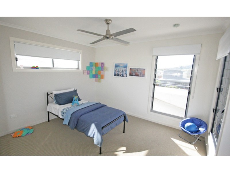 10 Newcastle Drive, Pottsville NSW 2489