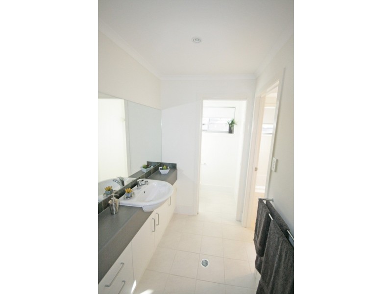 10 Newcastle Drive, Pottsville NSW 2489