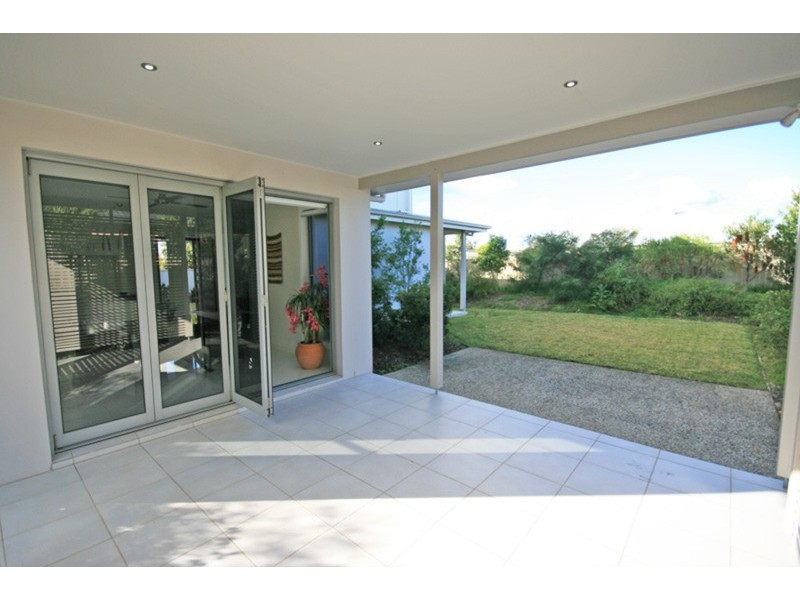 10 Newcastle Drive, Pottsville NSW 2489