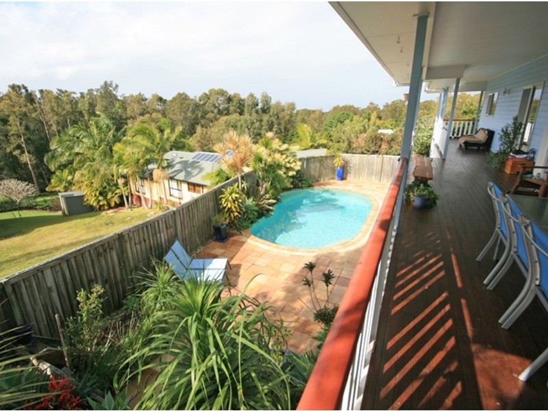 8 Sassafras Street, Pottsville NSW 2489