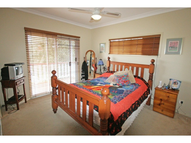 8 Sassafras Street, Pottsville NSW 2489