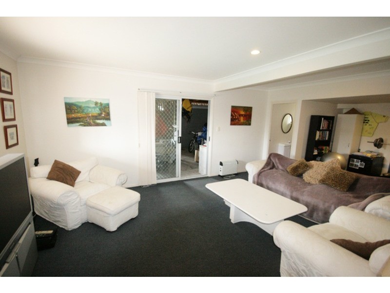 8 Sassafras Street, Pottsville NSW 2489