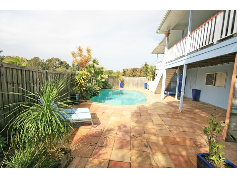 8 Sassafras Street, Pottsville NSW 2489