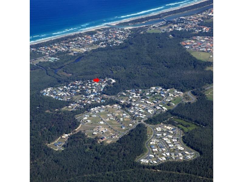 8 Sassafras Street, Pottsville NSW 2489