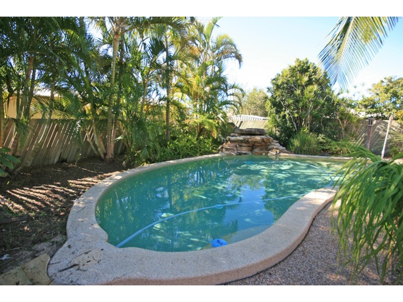 22 McKenzie Avenue, Pottsville NSW 2489