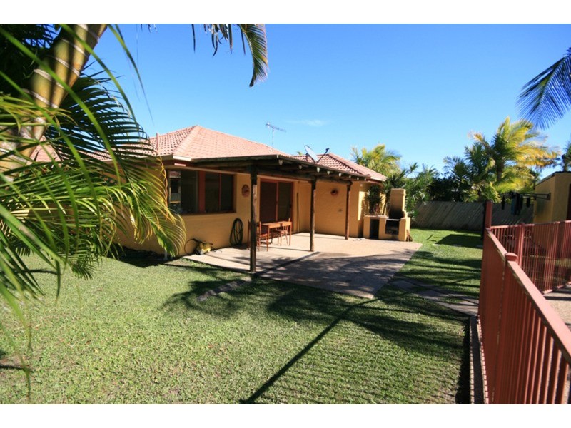 22 McKenzie Avenue, Pottsville NSW 2489