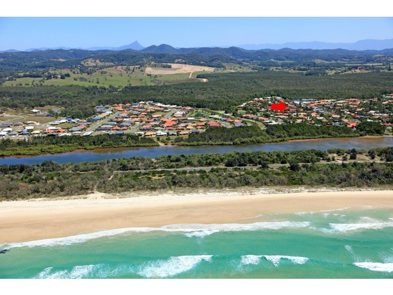 22 McKenzie Avenue, Pottsville NSW 2489