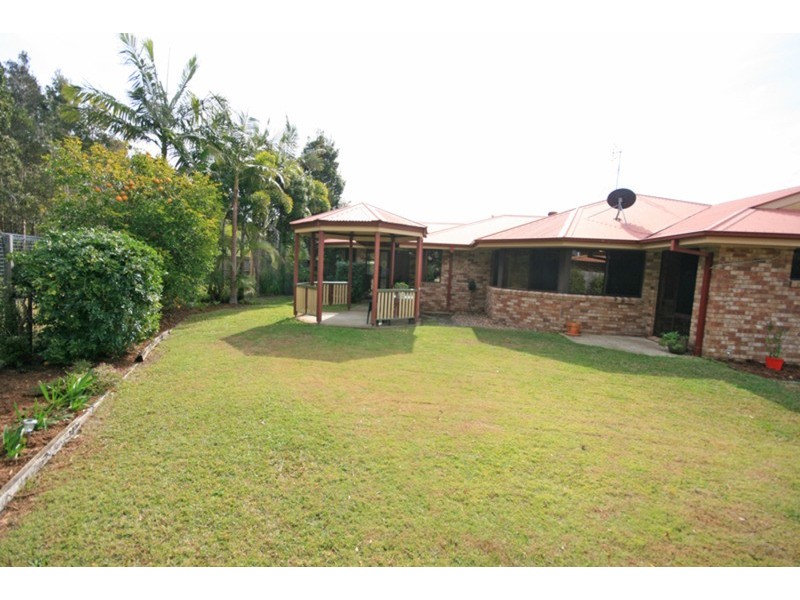 8 Kippax Place, Pottsville NSW 2489