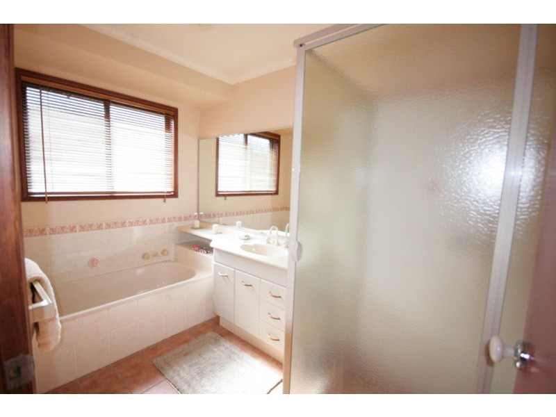 8 Kippax Place, Pottsville NSW 2489